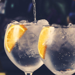 Gin and tonic - classic recipe - Fifty Pounds Gin